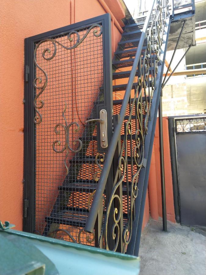Old Tbilisi Tsiskari Apt Eksteriør billede